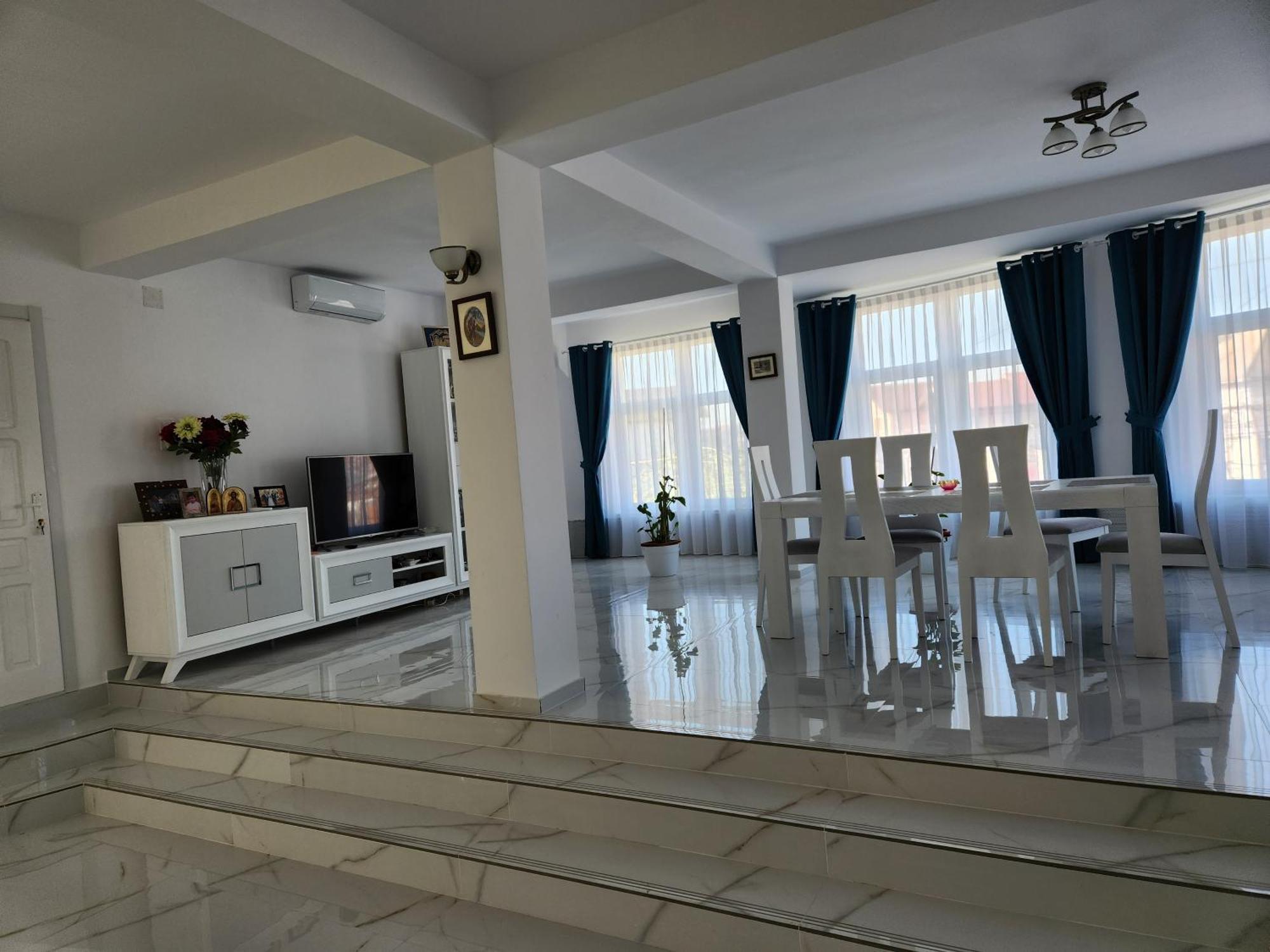 Vila Reghina Alba Iulia Exterior foto
